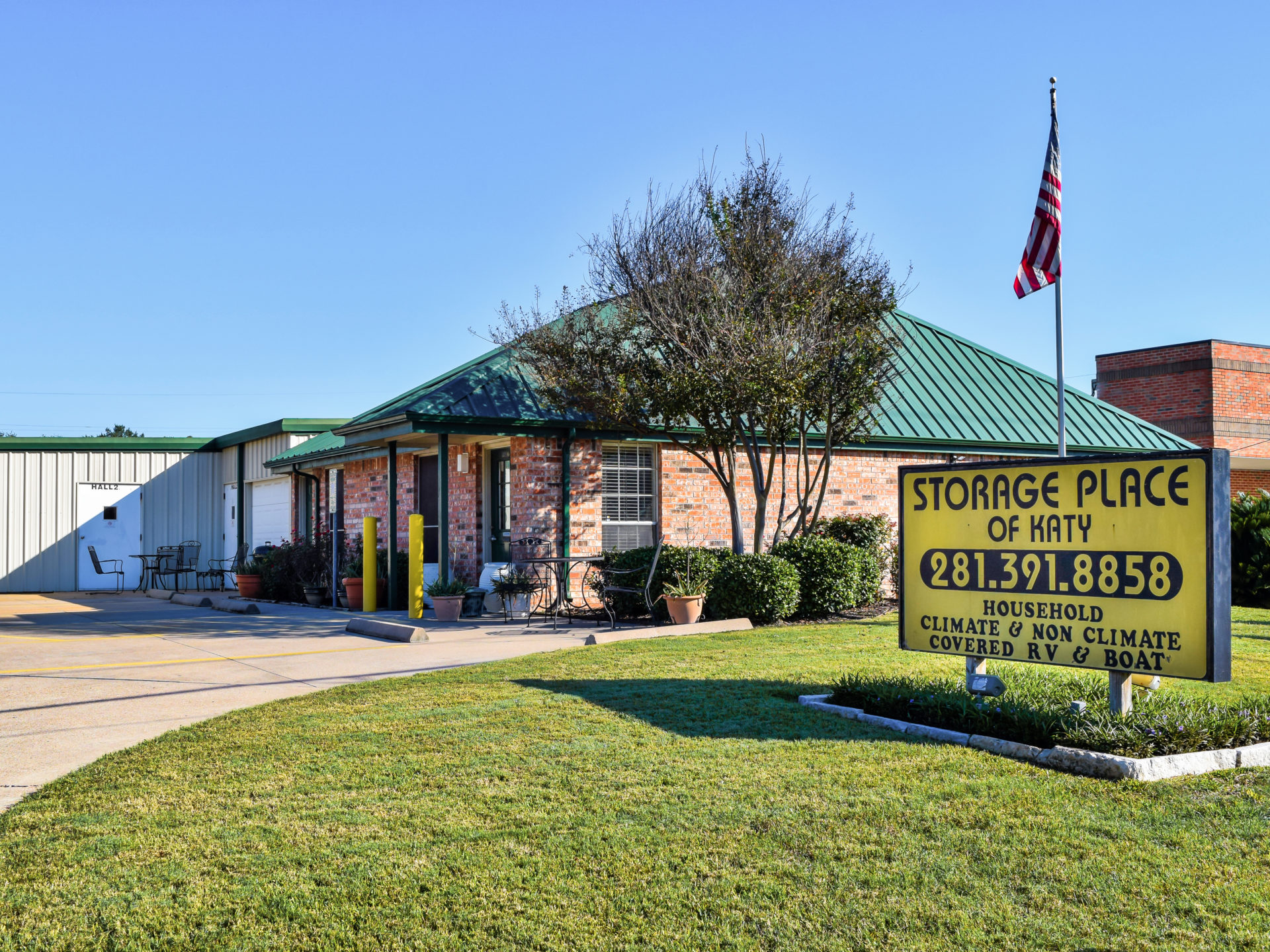 The LeClaire Group of Marcus & Millichap Sells Storage Place of Katy in