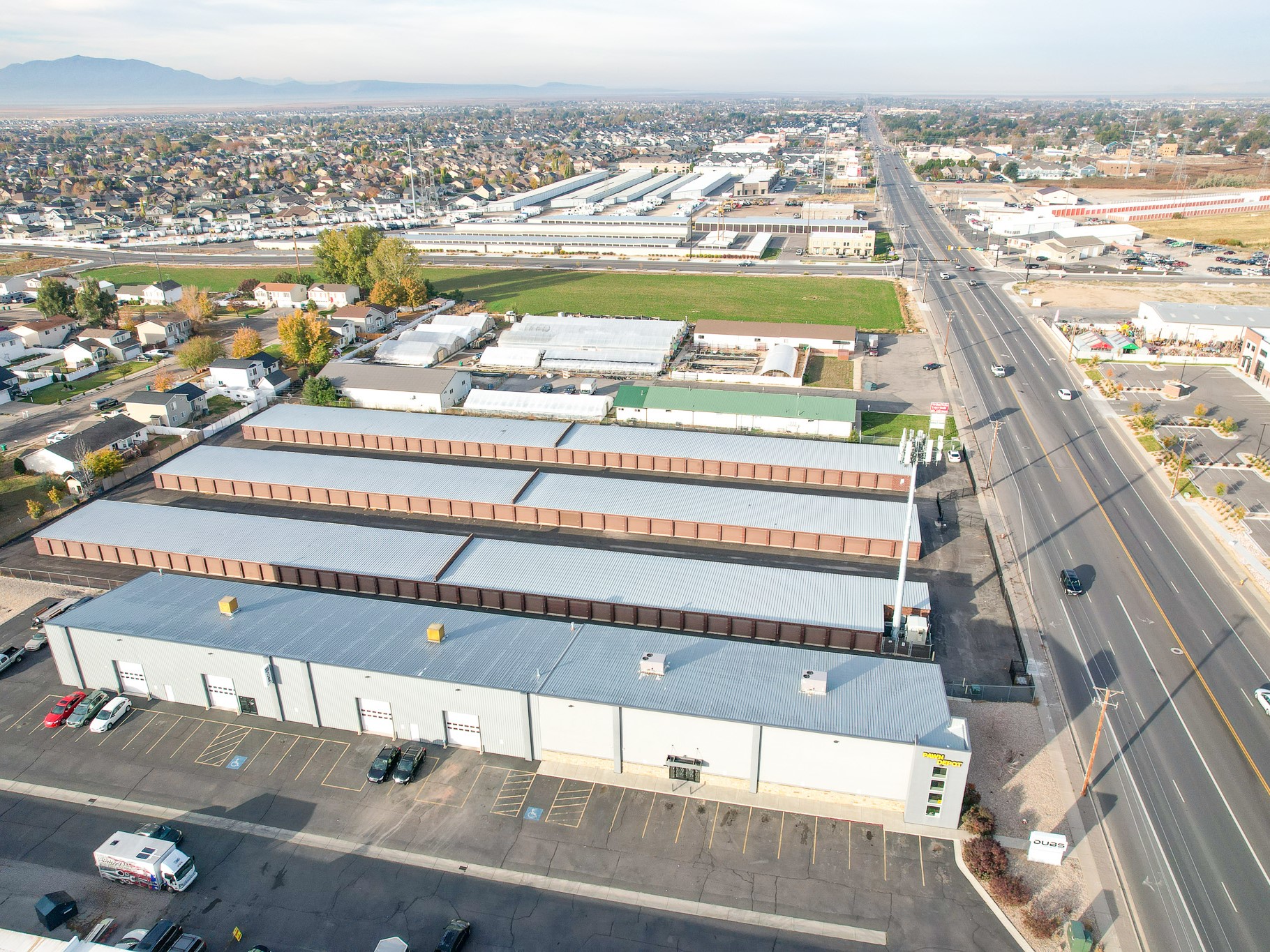 The LeClaireSchlosser Group of Marcus & Millichap Arranges the Sale of