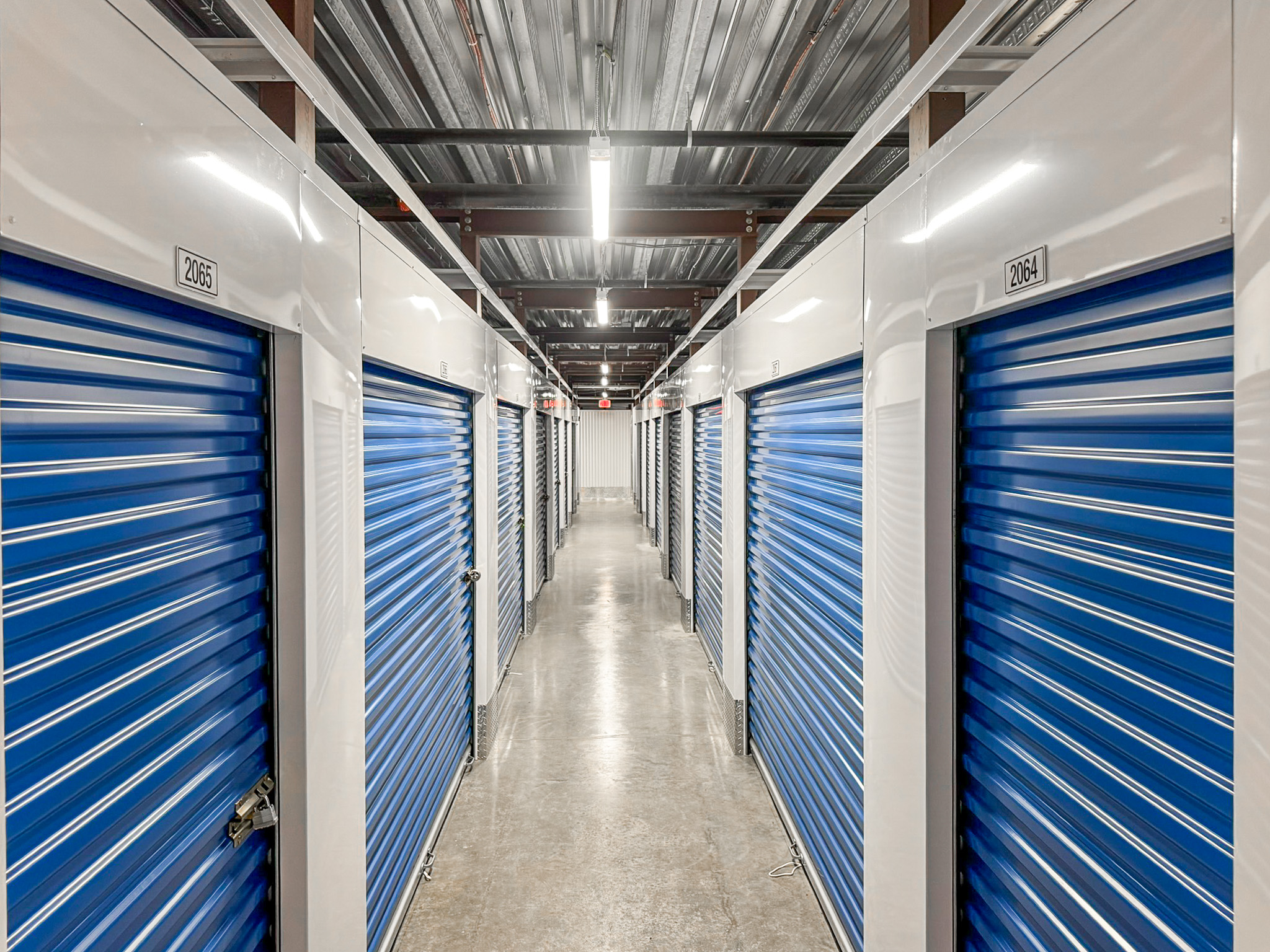 Advantage Storage - Tiverton RI