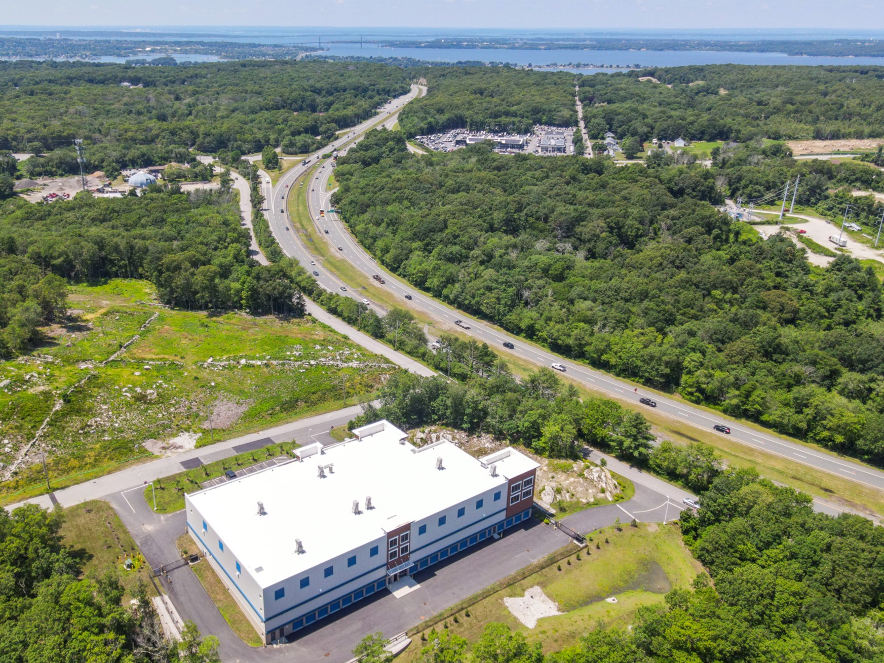 Advantage Storage - Tiverton RI